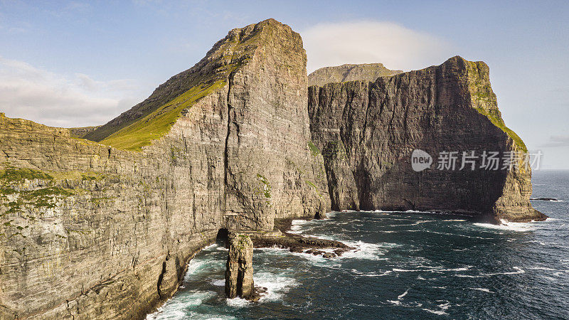 Tindholmur Island Coast Faroe Islands Stack Rock Tindhólmur drangarir Vágar